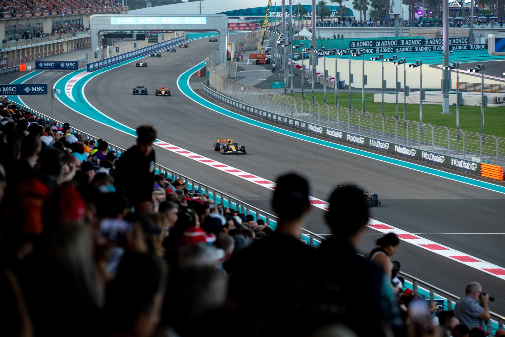 2026 포뮬러 1 에티하드 항공 아부다비 그랑프리 (2026년 12월 4일~6일, Yas Marina 서킷)    - 이미지 16